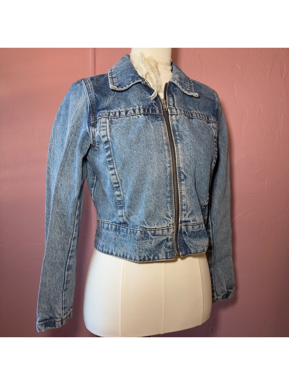 J. Galt Shanghai Women’s Small Cropped Zip Up Denim Jacket Y2K